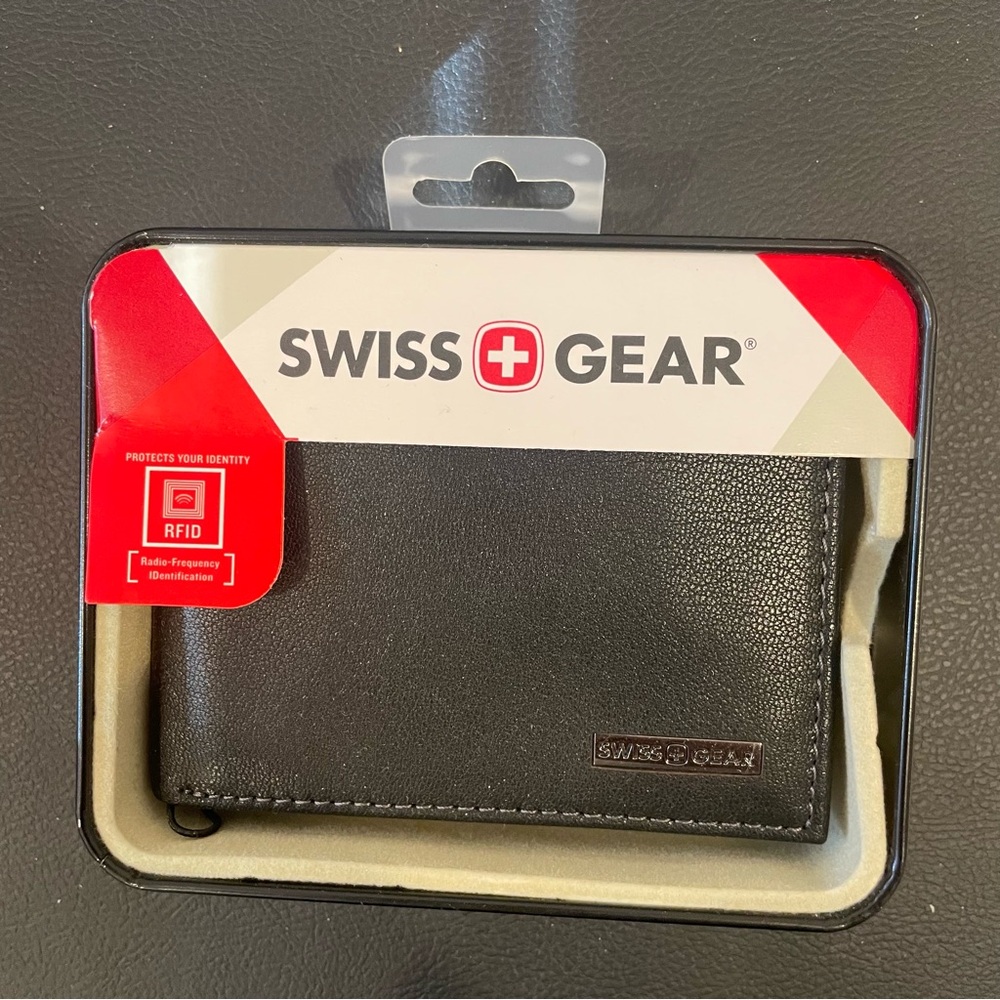 Swiss gear wallet